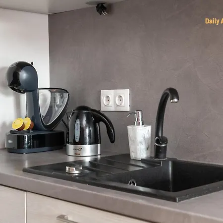 Luxury Suites Roseni 9 By Rikas Hotels * تالين