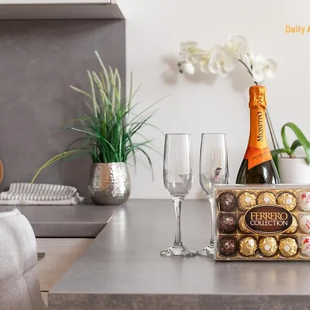 Luxury - Rotermann By Rikas Apartman *